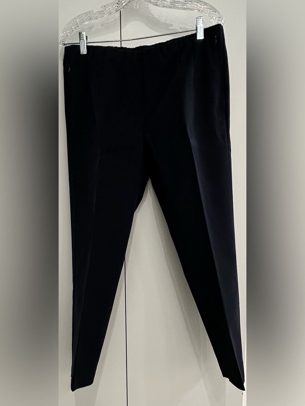 J. Jill Woman’s Petite Navy dress pants with side zip pockets.